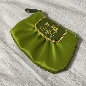 Coach Satin Green Coin Case Small Jewelry Pouch Used Nice Condition - Picture 1 of 8
