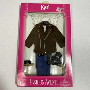 Mattel Ken Fashion Avenue Outfit 1995 braun Mantel Stiefel Sonnenbrille 14677 - Bild 1 von 5