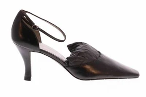 NEW East5th Woman's Black Ankle Strap Heels Size 9M - Picture 1 of 1