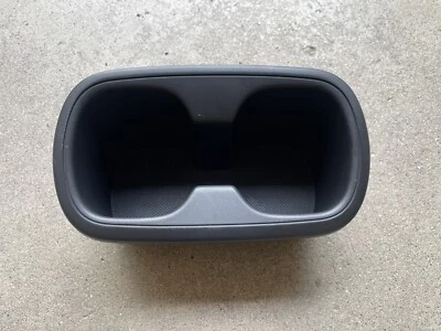 Toyota Camry 2018 2019 2020 2021 asiento trasero portavasos reposabrazos negro Foto 1 de 4