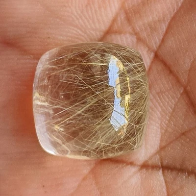 💕100% NATURAL HUGE GOLDEN RUTTLE QUARTZ 25.00Cts SQUARE SHAPE  - Image 1 of 4
