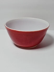 PYREX #402 PRIMARY Red Mixing Bowl 1.5 Qt - Picture 1 of 7