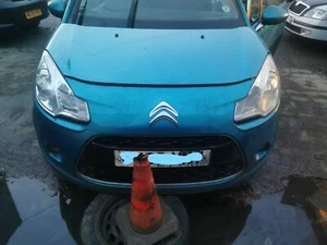 Citroen C3 2010 1,6 HDi manual 5 puertas plata azul freno - Imagen 1 de 5