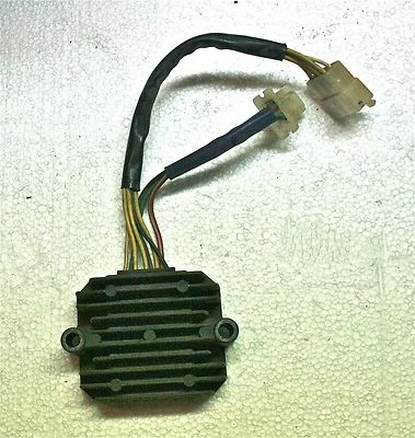 Honda CB900C 1982 recificador OEM (poco kilometraje 22,xxx) (stock # 532) Foto 1 de 3