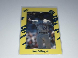 1990 Classic Ken Griffey Jr. T1 Mariners yellow front blue back pack fresh