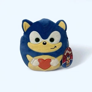 Squishmallows Sonic the Hedgehog holding Heart 8" Plush Valentines - Picture 1 of 2