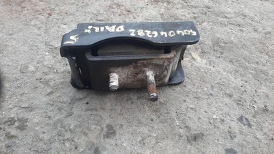 Iveco Daily 4th gen 2010 Diesel 130kW Engine mounting bracket 504046282 CHA21898 - Image 1 of 3