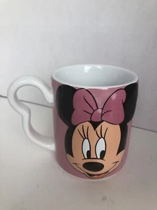 Minnie Mouse Pink Coffee Mug Monogram Mickey Ear Handle - Bild 1 von 3