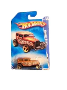 2009 Hot Wheels #126 Heat Fleet 10/10 - Midnight Otto - P2446 New On Card Sealed - Picture 1 of 2