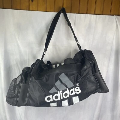 Bolso de Lona Adidas Negro GRANDE De Colección Gimnasio Deportes Viaje Lona 24"x12"x10" Usado en Excelente Condición Foto 1 de 4