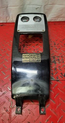 Honda VT1100C 1986 tablero sombra panel del tanque cubierta de moldura con medidores Foto 1 de 4