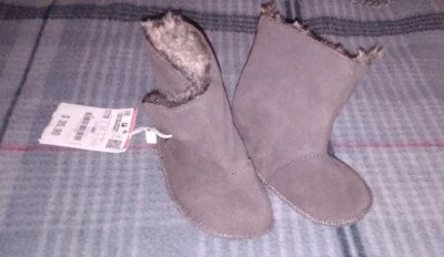 BOTAS ZARA MINI BEBÉ RECIÉN NACIDO PLEGABLES CUERO SUAVE MARRÓN NUEVAS CON ETIQUETAS 3-6 Talla 0/0.5 Nuevas Foto 1 de 4