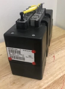MERCEDES W220 S500 S430 CL 00-06 LOCK UNLOCK VACUUM PUMP 2208000848 - Picture 1 of 6