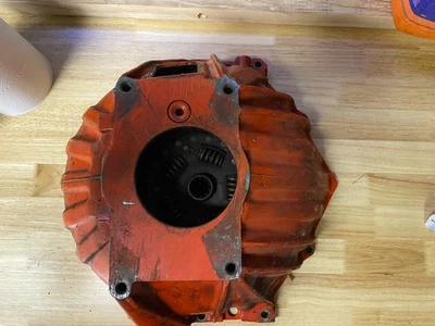 1966-1982 Chevrolet Good Used GM 464697 Aluminum 11" Bellhousing for 168 Tooth - Image 1 of 4