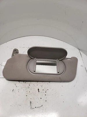 Driver Sun Visor 4 Door Excluding Sport Trac Fits 01-05 EXPLORER 1374490 - Image 1 of 4