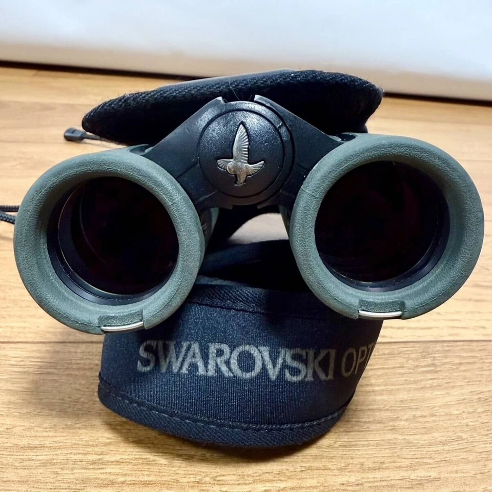 New Swarovski Optik EL 8x32 Swarovision WB Binoculars Green Outdoor Luxury - Image 1 of 4