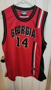 Georgia Basketball Red Jersey Men’s X-Large (Youth 20) Colosseum Pre-owned  - Picture 1 of 7