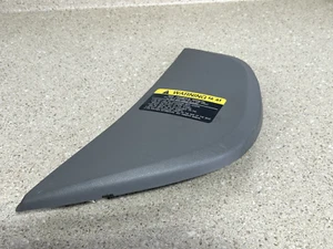 Almohadilla de cubierta Hyundai Accent 2011-2017 LH OEM - Imagen 1 de 4
