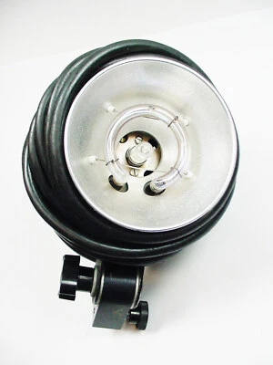 Cabezal de flash Dyna-lite 1835-01 (refrigerado por ventilador, 2000 w/s) | Para D804 II | Probado | $45 Foto 1 de 3