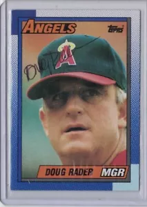 SIGNIERTE 1990 Doug Rader Topps #51 Baseballkarte handsigniert California Angels MLB - Bild 1 von 2