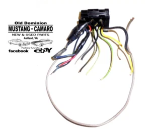 Mustang 1967 enchufe de cableado debajo del tablero - Imagen 1 de 6