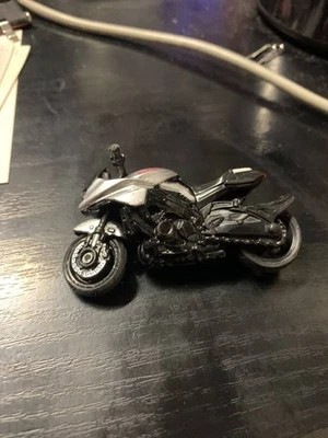 Tomica Suzuki KATANA 2020 No.19 tomica - Image 1 of 4