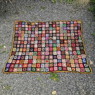 Ancien Plaid Dessus De Lit Laine Crochet Patchwork  - Photo 1/4