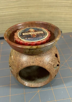 BOHO CHIC Yankee Candle Carved Soapstone Wax Warmer Tart Warmer Brown - Image 1 of 4