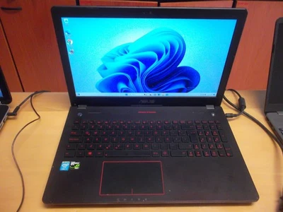 NOTEBOOK ASUS GAMING G56J CORE I7+16GB+500SSD+2GB VIDEO+WINDOWS 11 - Immagine 1 di 4