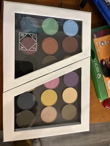 Ofra Pop-up Eyeshadow Palette - Picture 1 of 2