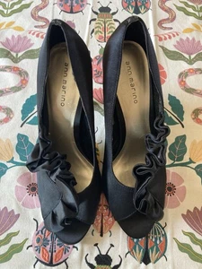 Ann Marino Damenschuhe 9M formelle schwarze hochhackige Satin-Slipper - Bild 1 von 6