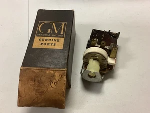 NOS 1963 63 1964 64 Pontiac P/8 Fullsize Headlight Switch Delco Remy GM 1995120 - Picture 1 of 7