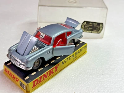 ASTON MARTIN DB6 Dinky ref 153 avec boite originale, Meccano Ltd Made in England - Photo 1/4