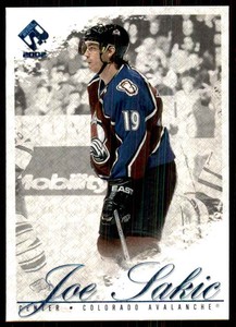 2001-02 Pacific Private Stock Retail Joe Sakic #24