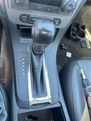 Conjunto de palanca de cambios de transmisión automática usado se adapta a: Chevrolet Malibu Gr 2012 Foto 1 de 4