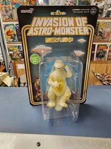 Invasion Of Astro-Monster. Glow In The Dark. Super 7 & Reaction - Picture 1 of 2