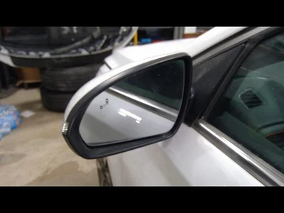 Driver Side View Mirror Power Hatchback GT Fits 18-20 ELANTRA 1960107 - Image 1 of 4
