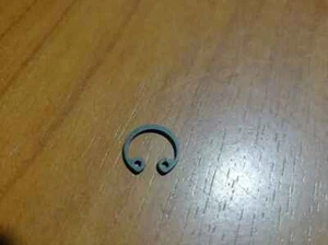 ANELLO ELASTICO ADATTABILE 10 MM PIAGGIO CIAO SI MIX R.O. 006610 - Foto 1 di 1