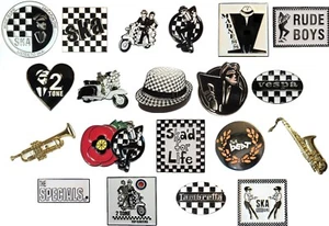 2 Tone Black & White Chequerboard Scooter Scooterist MODS SKA Music Enamel Badge - Picture 1 of 21