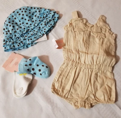 Gymboree Island Beauty 0-3 Meses Mameluco Calcetines Sombrero Conjunto Nuevo con Etiquetas Foto 1 de 4