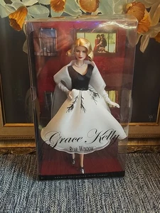 Barbie Grace Kelly in Alfred Hitchcock's Rear Window - Pink Label - NRFB *Read* - Picture 1 of 6