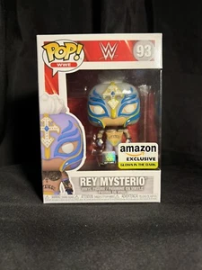 Funko pop WWE Rey Mysterio #93 Amazon Exclusive - Picture 1 of 6