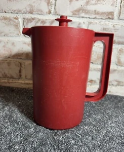 Vintage Tupperware 2 Quart Pitcher Harvest Red #1676-4 Push Button Almond Seal - Picture 1 of 4
