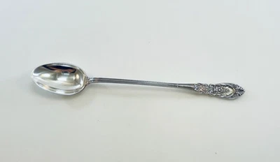 Cuchara de té helada International Richelieu de plata esterlina - 7 3/8" - sin monograma Foto 1 de 3