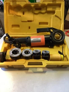 Central Machinery 41876 Portable Electric Pipe Threader W/ Case! - Picture 1 of 7