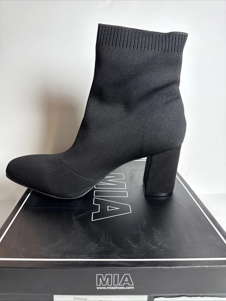 MIA Erika Fly Knit Booties Dress Boots Black 2” Heel Sz 6 GS7553115Y (New)
