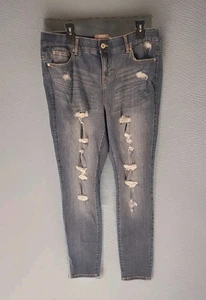 Torrid Jeans Sz 18T Distressed Bombshell Skinny Stretch High Waist Denim Women - Picture 1 of 16