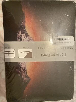 "Funda rígida de plástico para Apple MacBook Pro 13"" pulgadas - negra" Foto 1 de 2