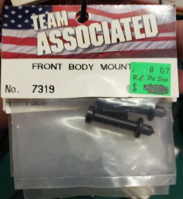 Team Associated #7319 Front Body Mount for RC10T/GT /T2 Rare Vintage Parts - Image 1 of 3