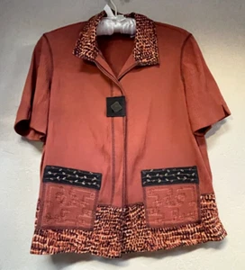 Napa Valley Womens Short Sleeve Art To Wear Top Small Animal Print Burgundy - Picture 1 of 9